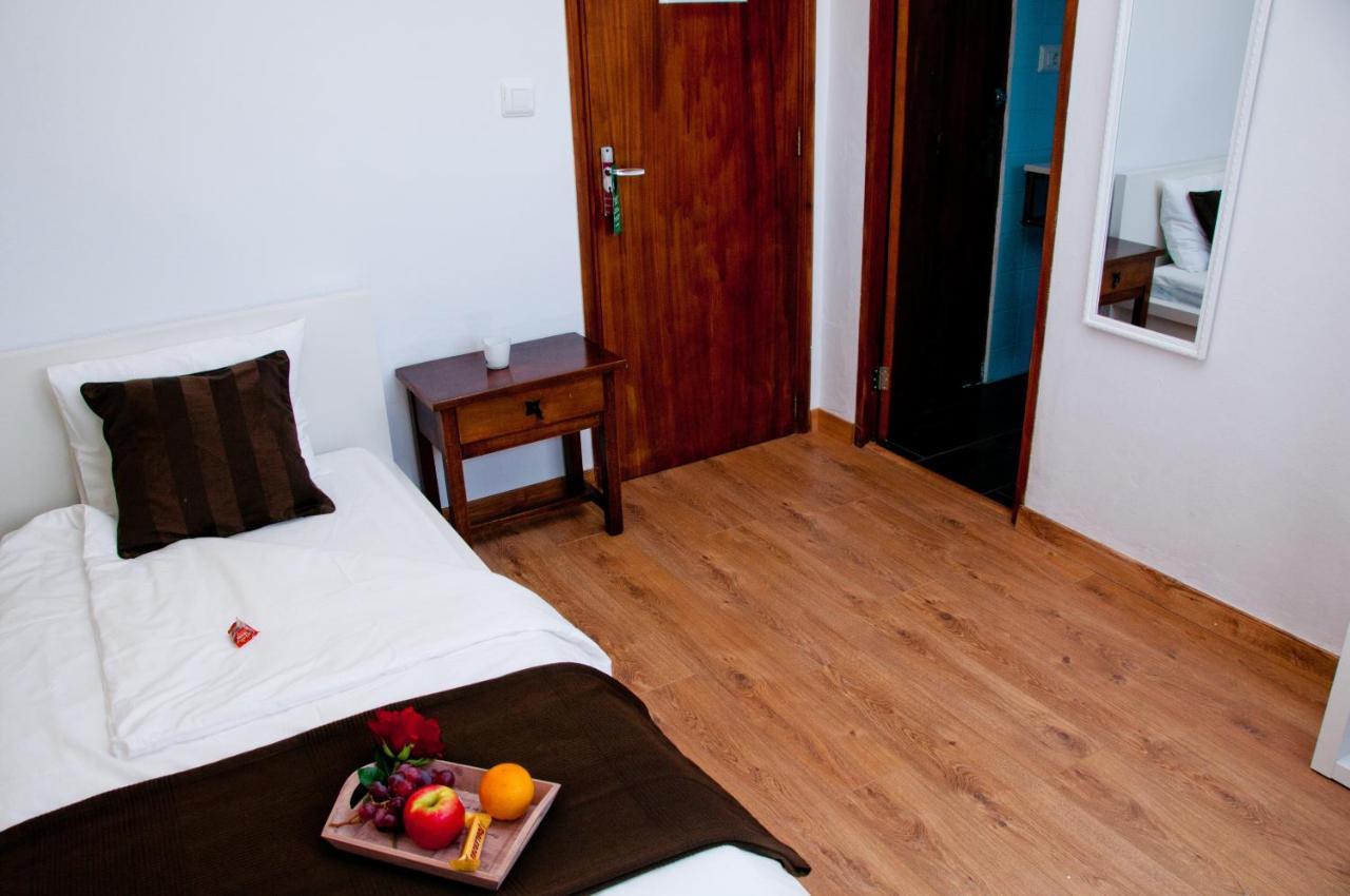 קאלה מילור Seven Hostal חדר תמונה