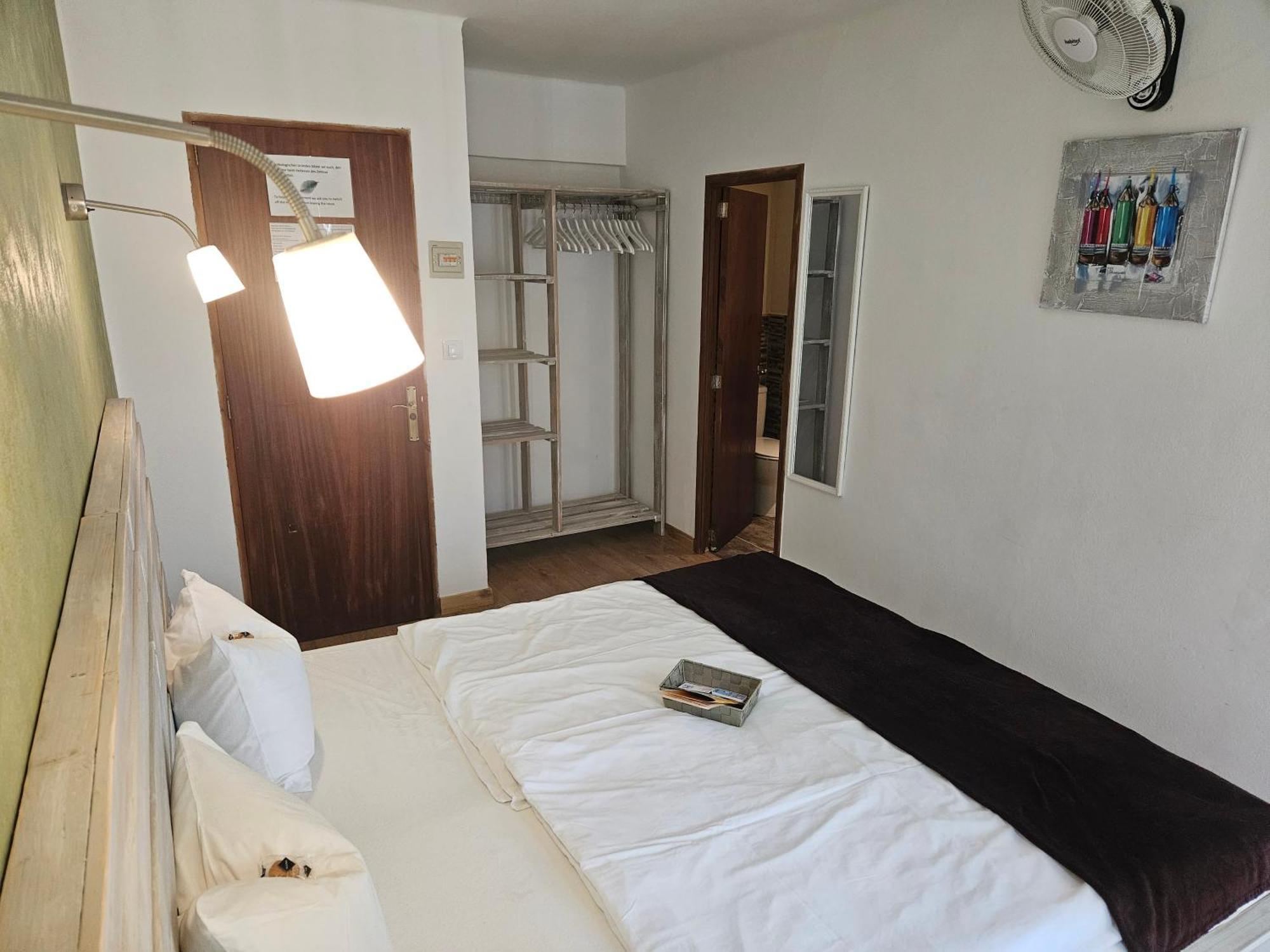 קאלה מילור Seven Hostal מראה חיצוני תמונה